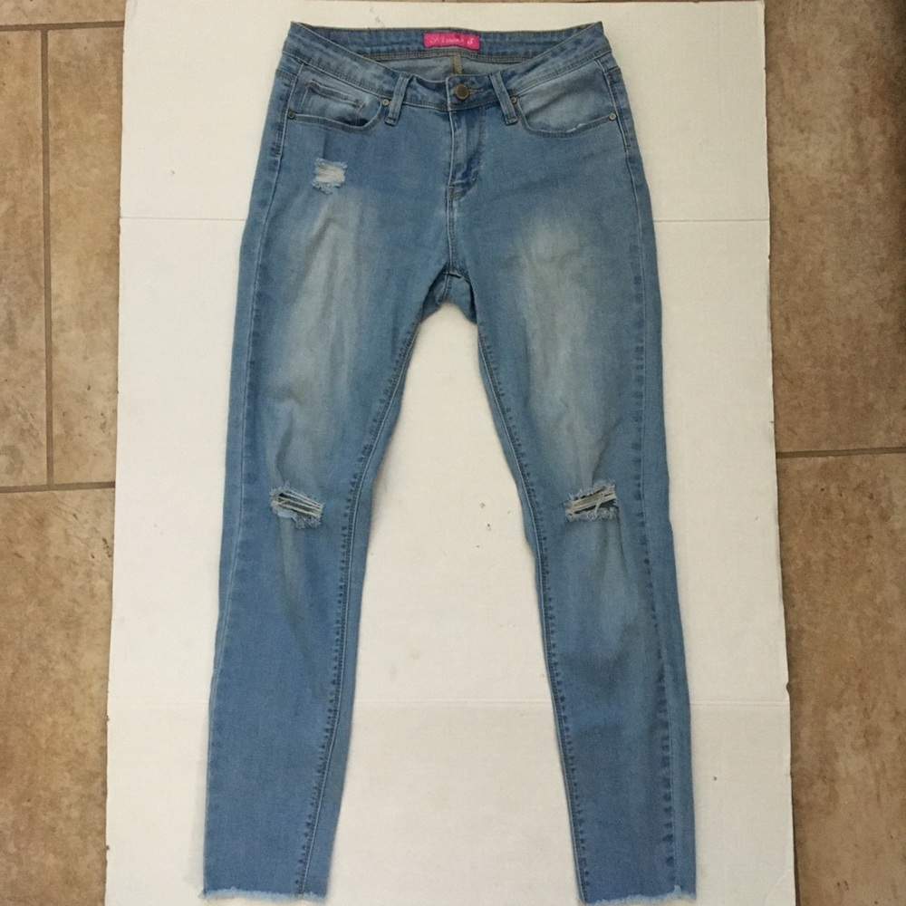 Distressed Light Wash Skinny Jeans